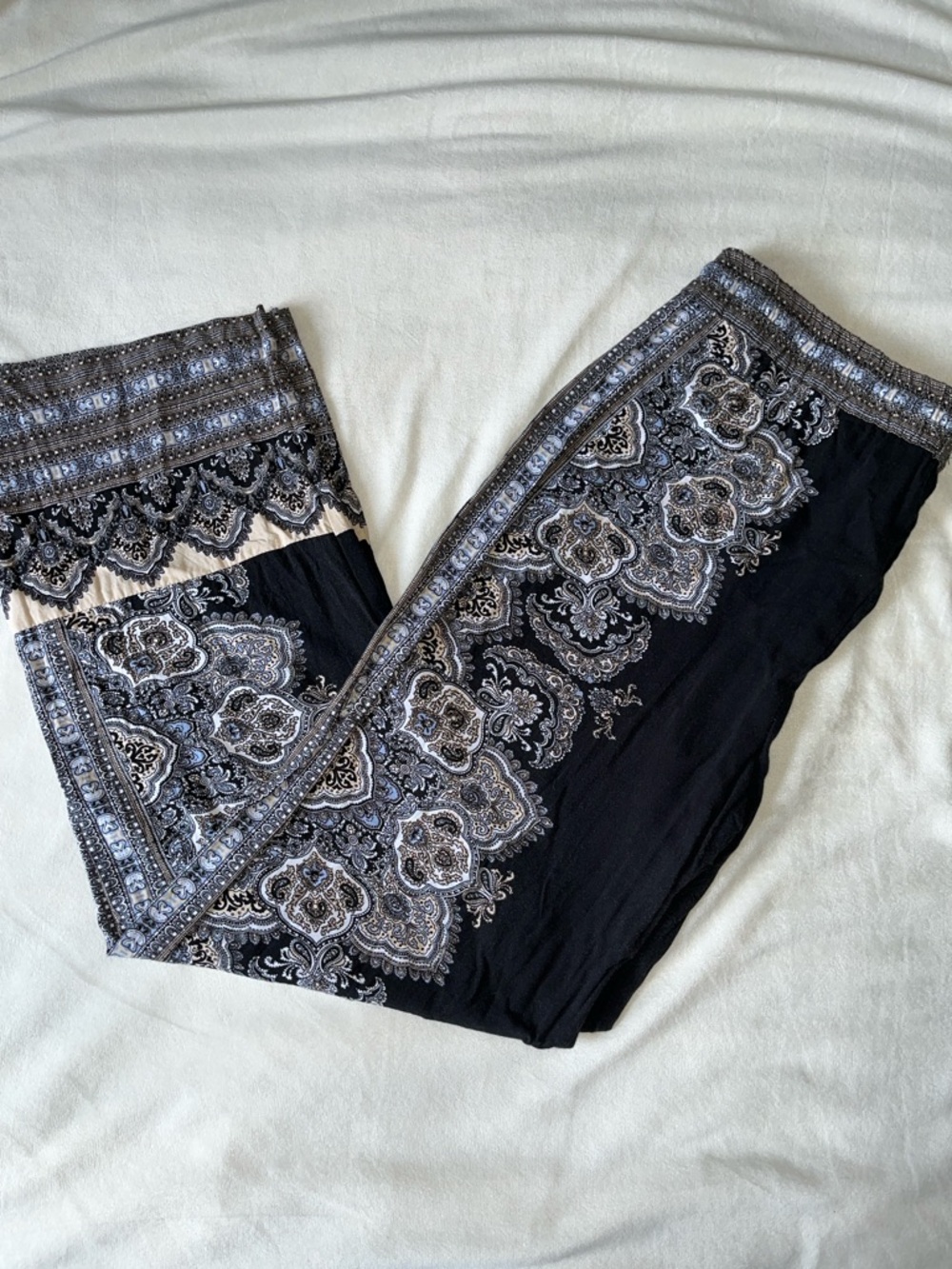 Black and Gray Paisley Print Pants